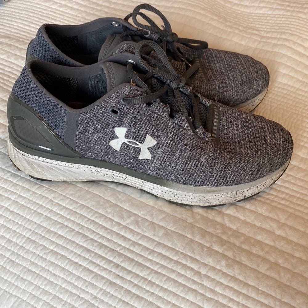 Under Armour grey tennis shoes- great used condition!